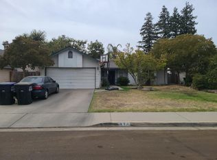 827 N Noyes Ct, Visalia, CA 93291