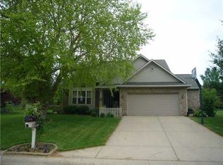 3046 Curry Ln, Carmel, IN 46033