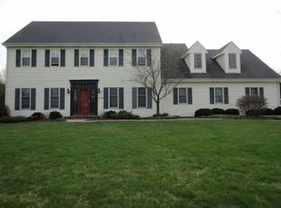 17865 Parish Dr, Brookfield, WI 53045