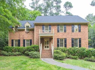 1812 Grande Oaks Pl, Durham, NC 27712