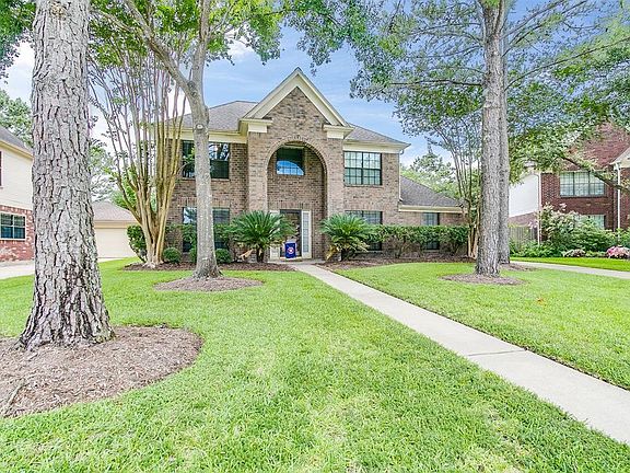 2nd image of 7607 Lilac Glen Ct