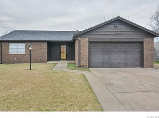 2776 S 114th Ave E, Tulsa, OK 74129