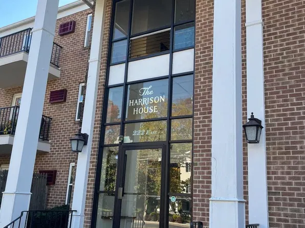 222 E Montgomery Ave APT 306, Ardmore, PA 19003