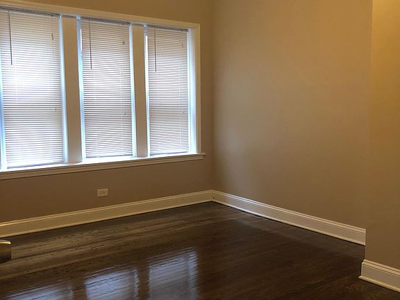 4th image of 7837 S Essex Ave