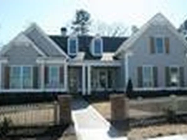 4085 Williams Point Dr, Cumming, GA 30028