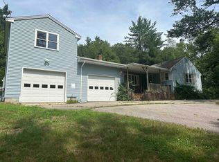 418 Pickering Rd, Rochester, NH 03867