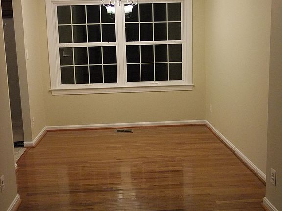 4th image of 14822 Maidstone Ct