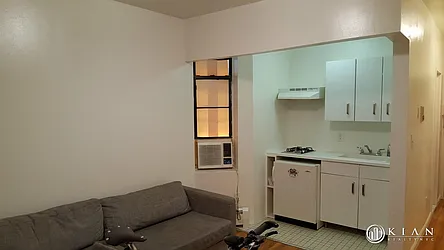 Rented by Kian Realty