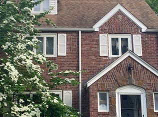 15 Princeton St, Newton, MA 02458
