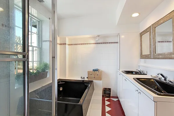 Sold by Corcoran | media 17