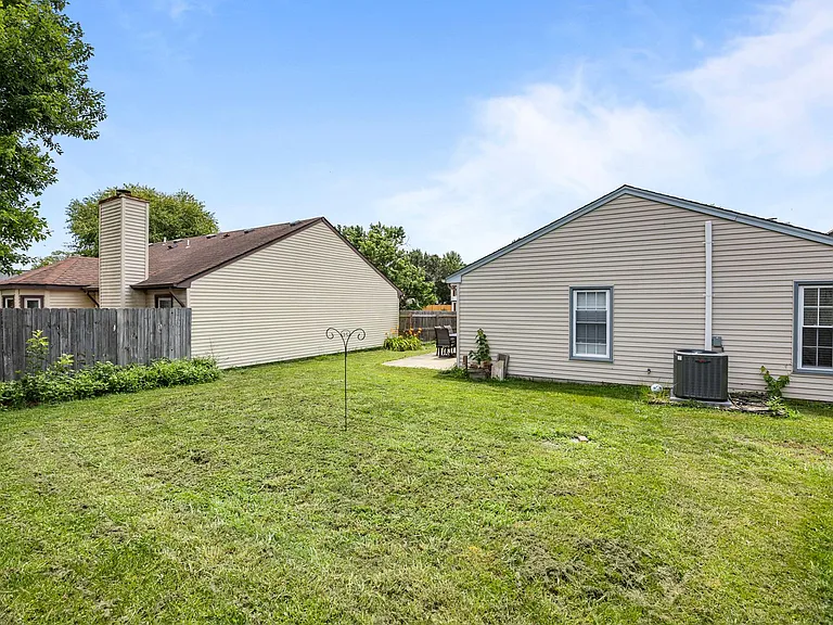 4112 Stillwood Ct — Photo 17