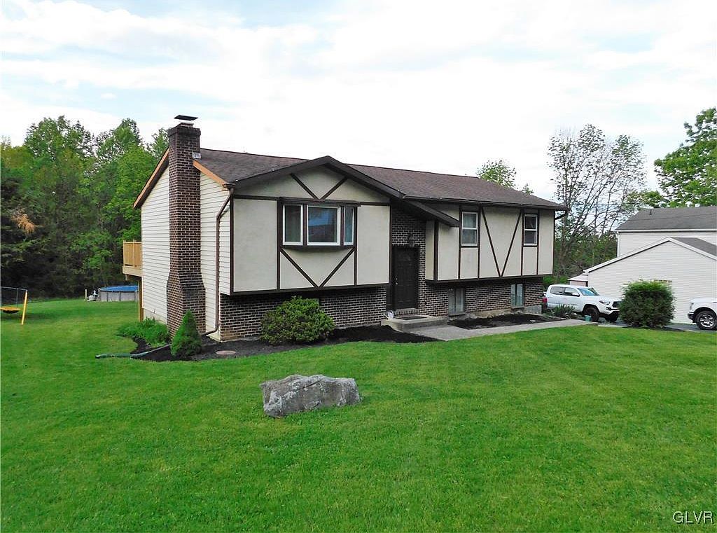 1345 Stonesthrow Rd, Bethlehem, PA 18015 | Zillow