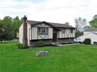 1345 Stonesthrow Rd, Bethlehem, PA 18015