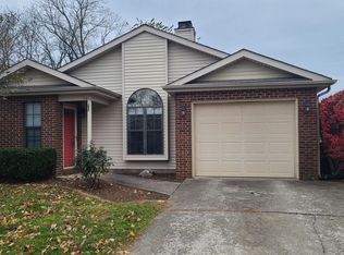 841 Revere Run Dr, Lexington, KY 40509