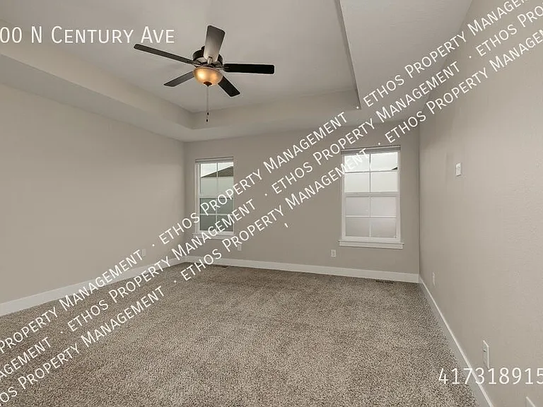 700 N Century Ave — Photo 13