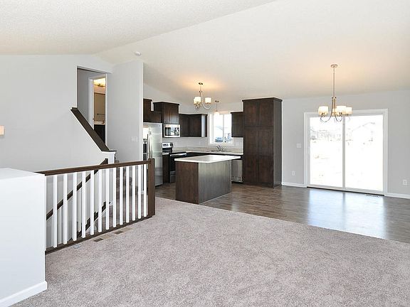 5th image of 2243 Bridgewater Blvd S