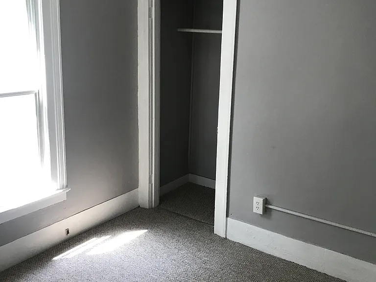 24 Hickory St — Photo 16