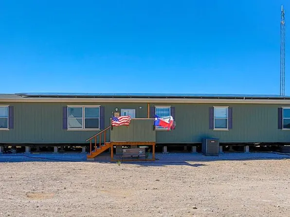 184 E 29th St, Monahans, TX 79756