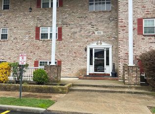 11913 Tarragon Rd #J, Reisterstown, MD 21136