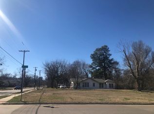 301 17th St NE, Paris, TX 75460