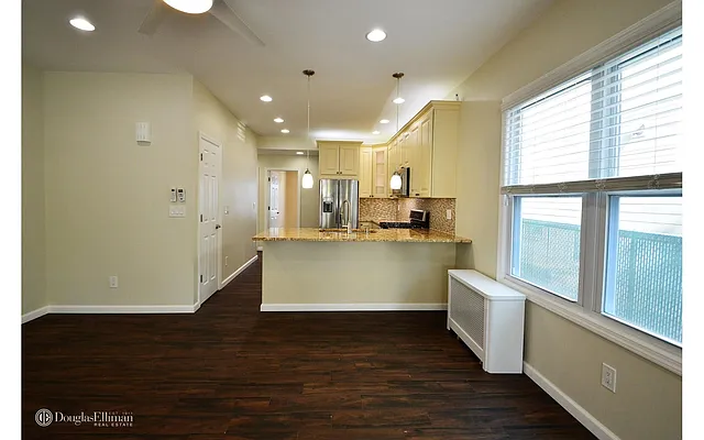 Rented by Douglas Elliman | media 36