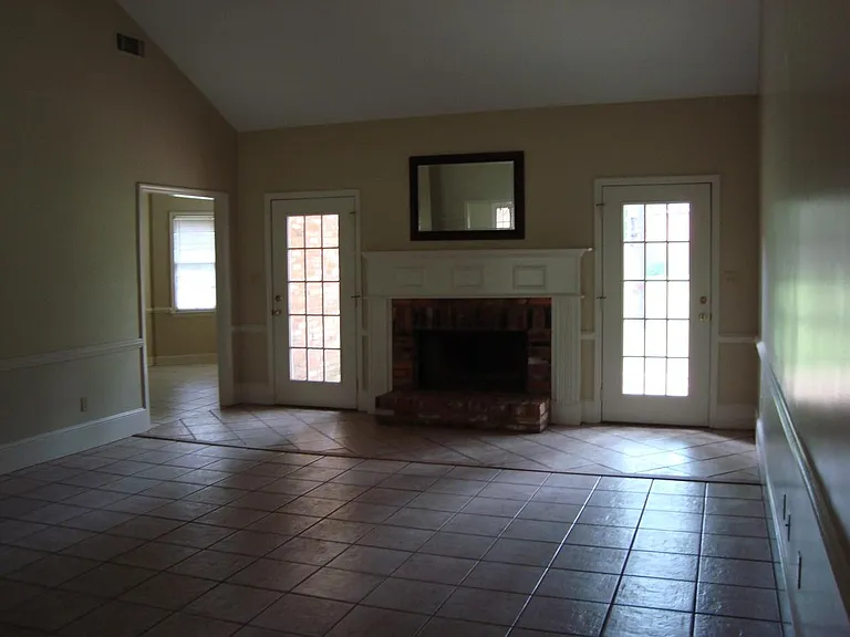 2709 W Doublegate Dr — Photo 8