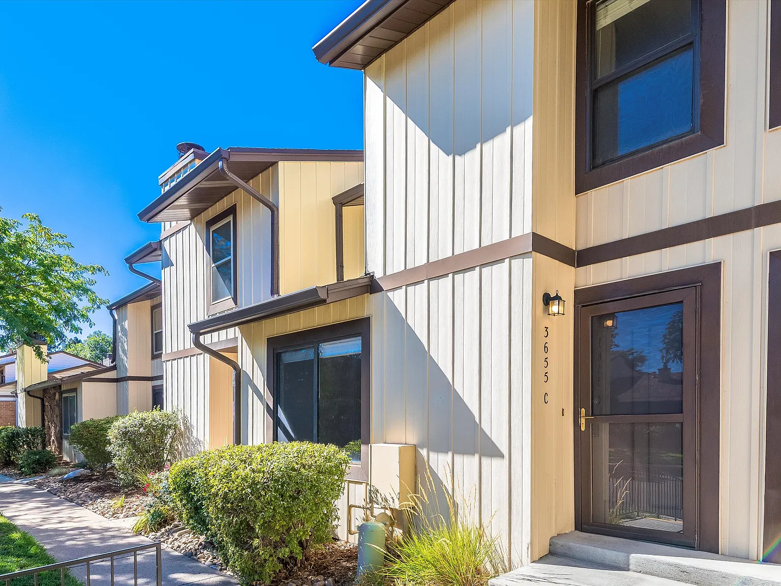 3655 S Kittredge St - C - Trp - C — Photo 3
