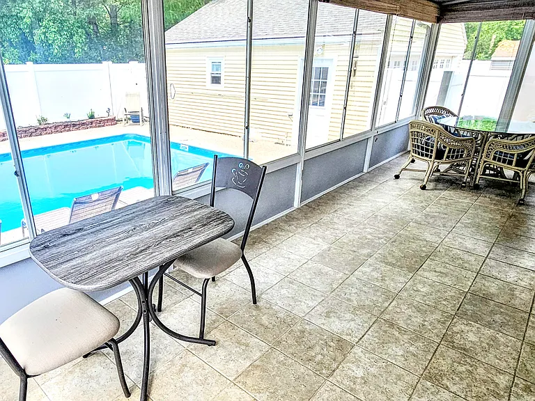 3315 Herman Ave SW — Photo 4