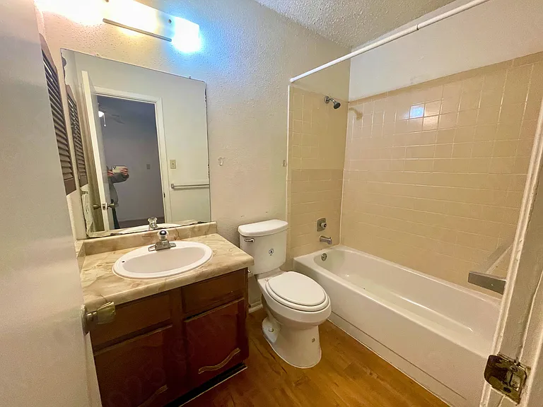 4942 Grey Hawk Dr — Photo 10
