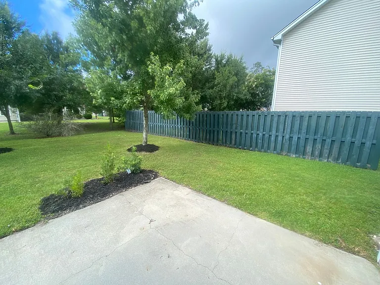 901 Garden Hills Loop — Photo 33