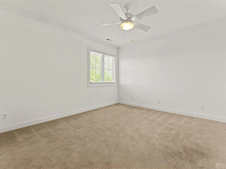 5369 N Shore Pl — Photo 36