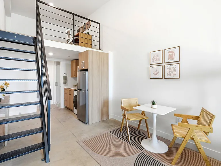 Step Designer Studio Community Living — Photo 123