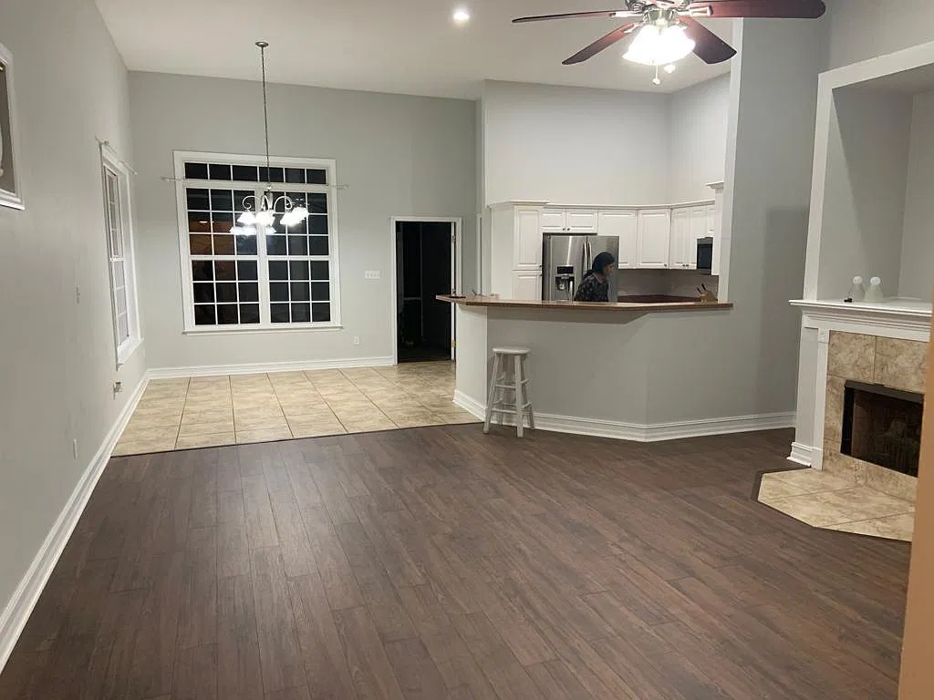 4 bed, 1747 sqft, $2,600 — Photo 2