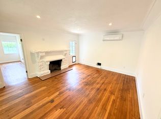 743 E Marco Pl, Venice, CA 90291