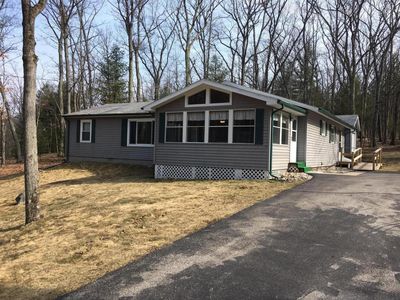 9886 N Granger Rd, Irons, MI, 49644
