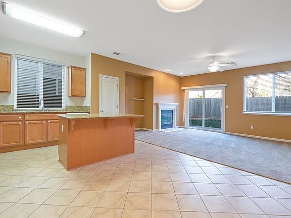 4th image of 5603 Meadow Brook Way