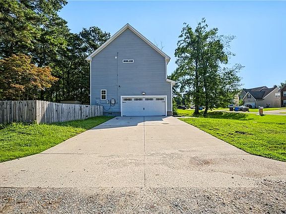 4th image of 5132 Charlotte St