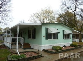 121 Cottonwood Dr, Morton, IL 61550