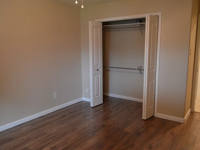 2404 Quail Rdg — Photo 16