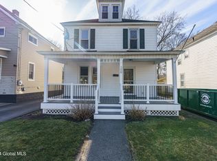 150 Clayton Rd, Schenectady, NY 12304