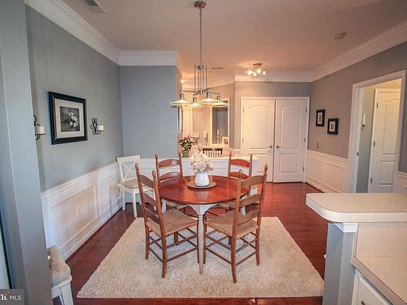 4th image of 411 Aggies Cir #5