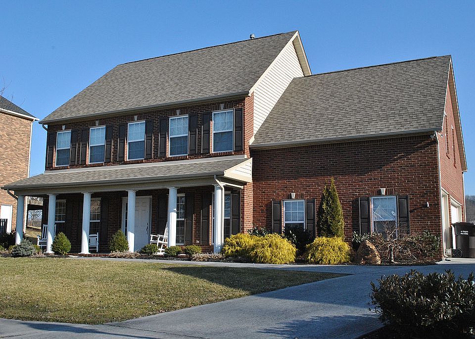 1st image of 1590 Lewisbrooke Ln