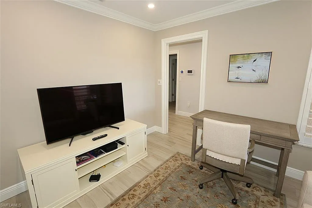 2 bed, 2.0 bath, 1458 sqft, $12,500 — Photo 4