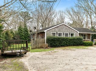 28 Boatheaders Ln N, East Hampton, NY 11937