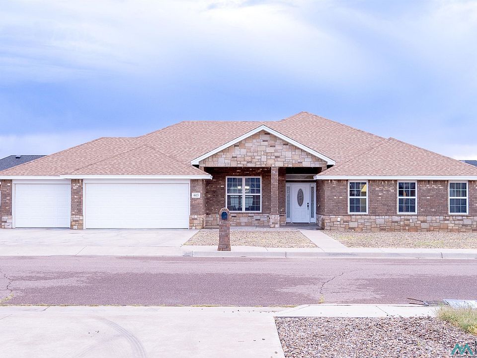 1st image of 613 Providence Cir