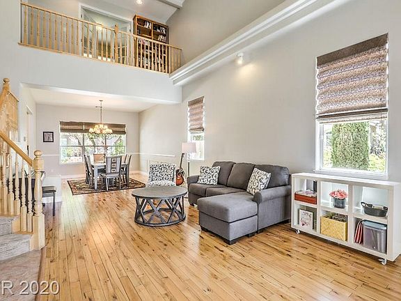 3rd image of 530 Enchanted Lakes Dr