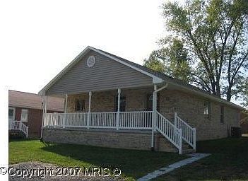 2nd image of 155 Shenandoah St