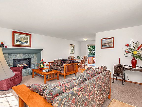 4th image of 10320 NE 125th Pl