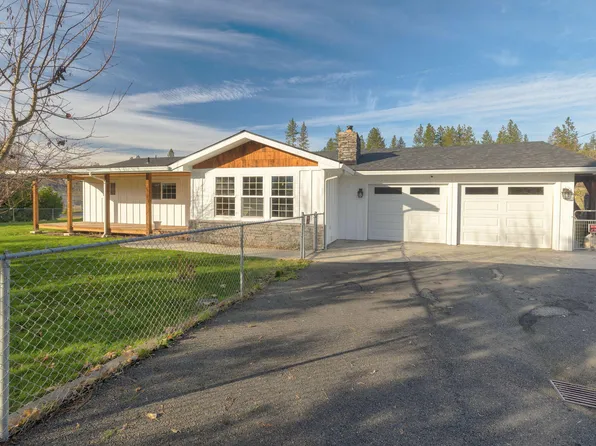 3990 Jerome Prairie Rd, Grants Pass, OR 97527