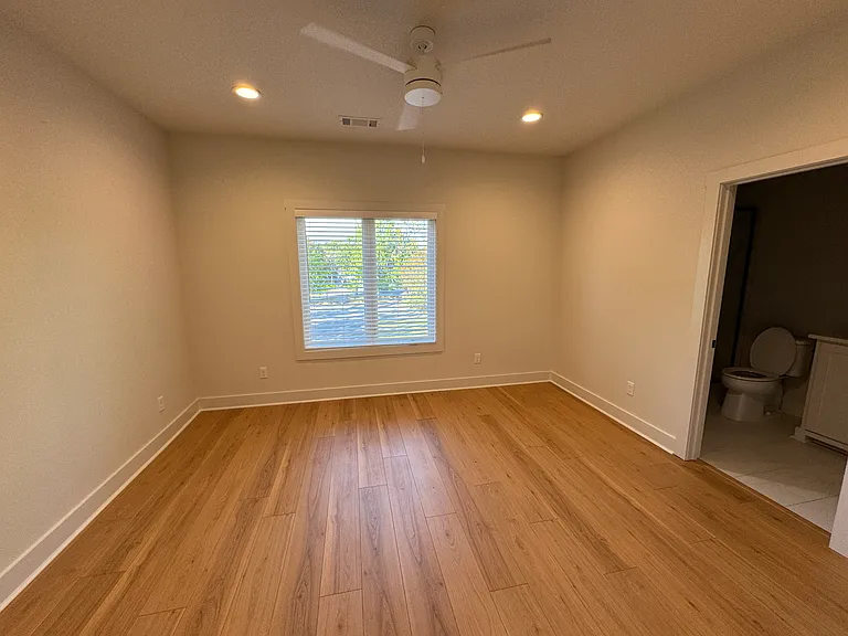 6400 R St — Photo 10
